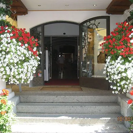 Hotel Parkhotel 4*