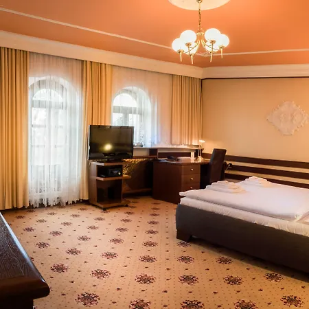 Parkhotel 4*
