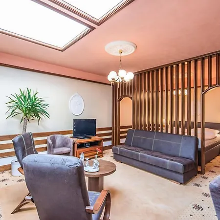 Parkhotel 4*