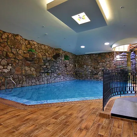 Parkhotel Ξενοδοχείο 4*