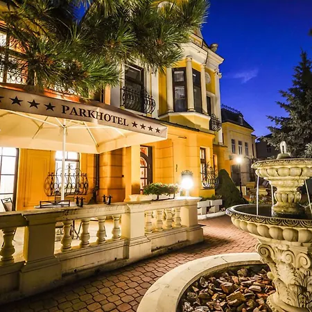 Parkhotel 호텔 4*