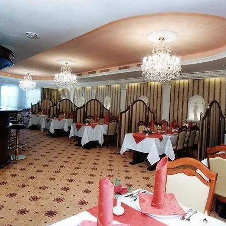 Parkhotel 4*
