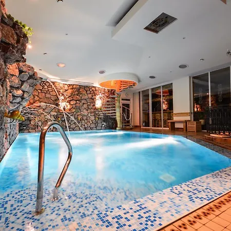 Parkhotel 호텔 4*
